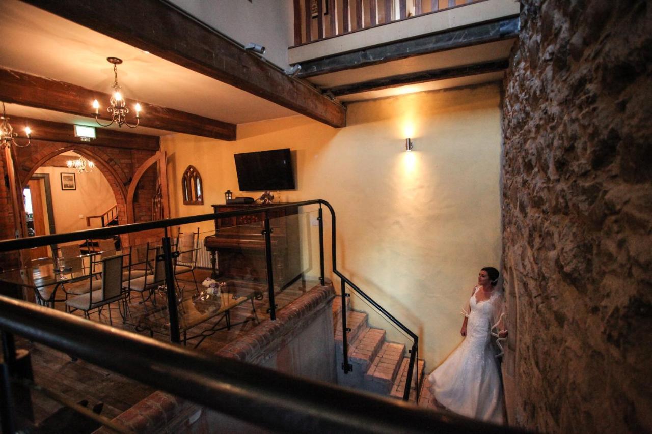 Вилла The Old Flax Mill Yoga Retreat Колрейн Экстерьер фото