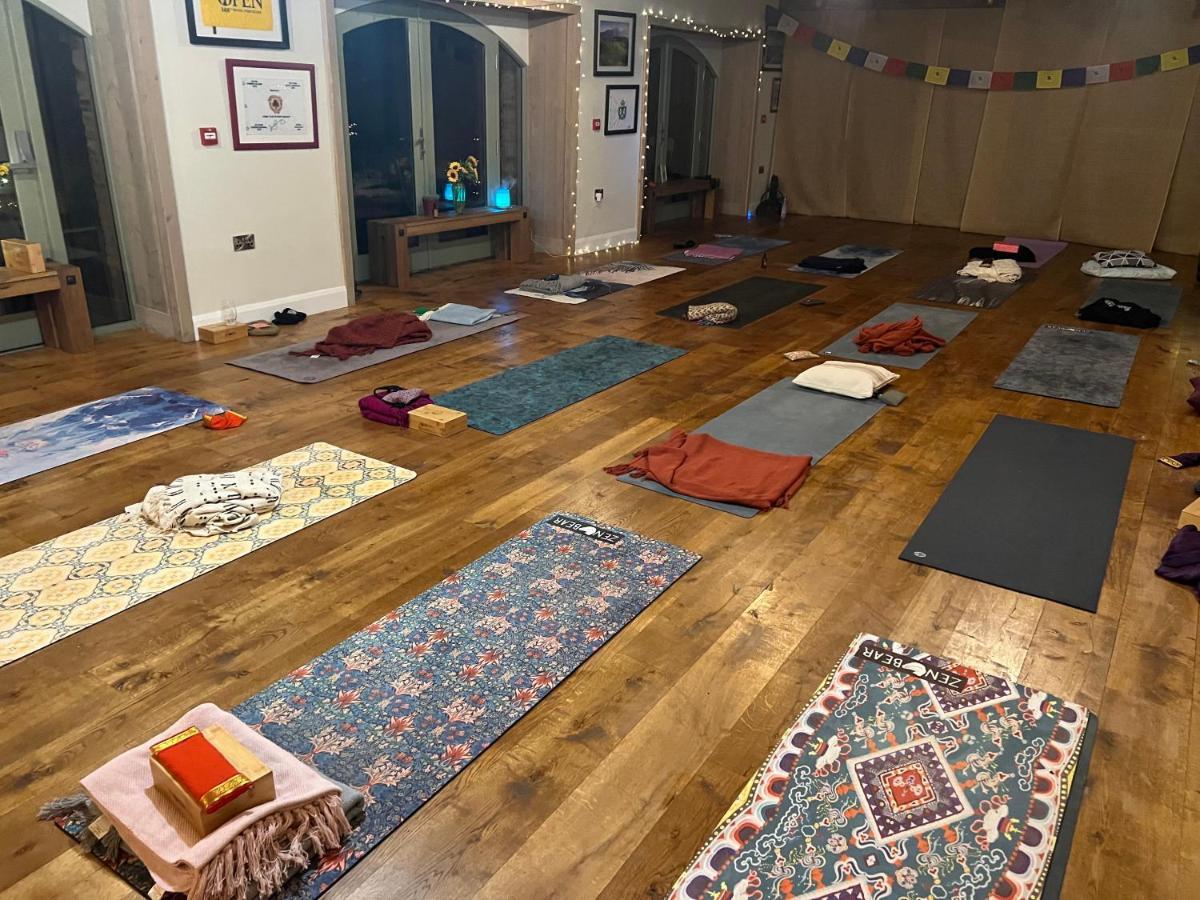 Вилла The Old Flax Mill Yoga Retreat Колрейн Экстерьер фото