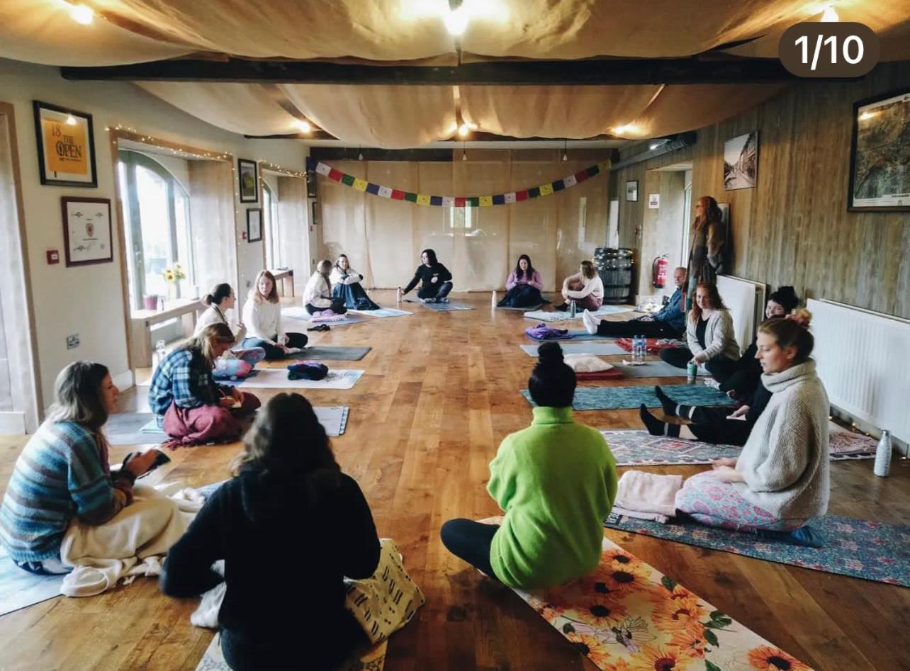 Вилла The Old Flax Mill Yoga Retreat Колрейн Экстерьер фото